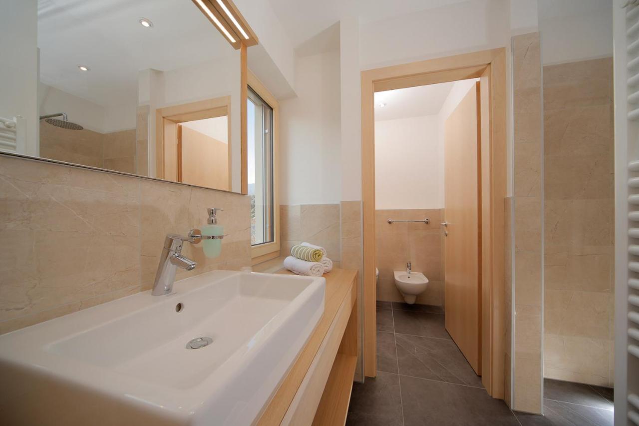Hotel Neuhausmuehle Vilpiano Екстер'єр фото