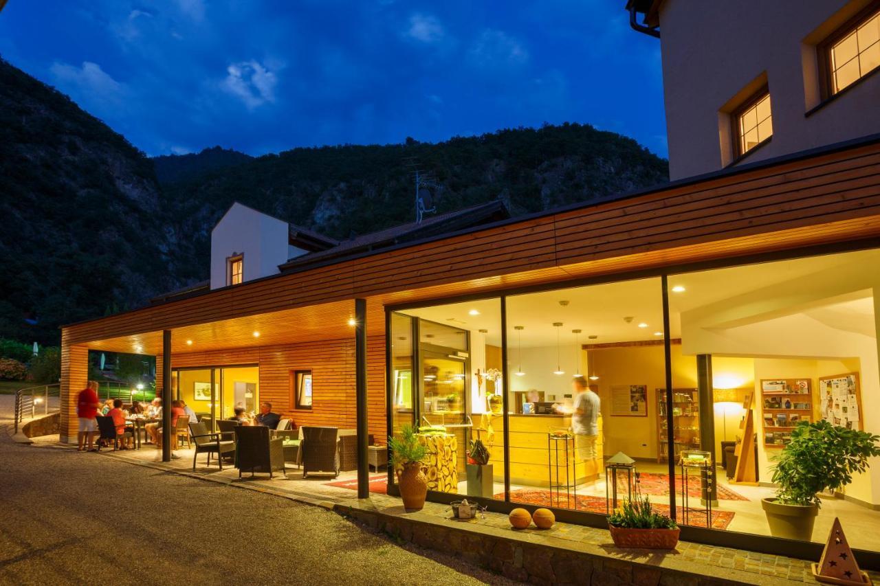 Hotel Neuhausmuehle Vilpiano Екстер'єр фото